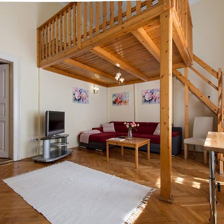 Cityheart Apartments Будапеща Екстериор снимка