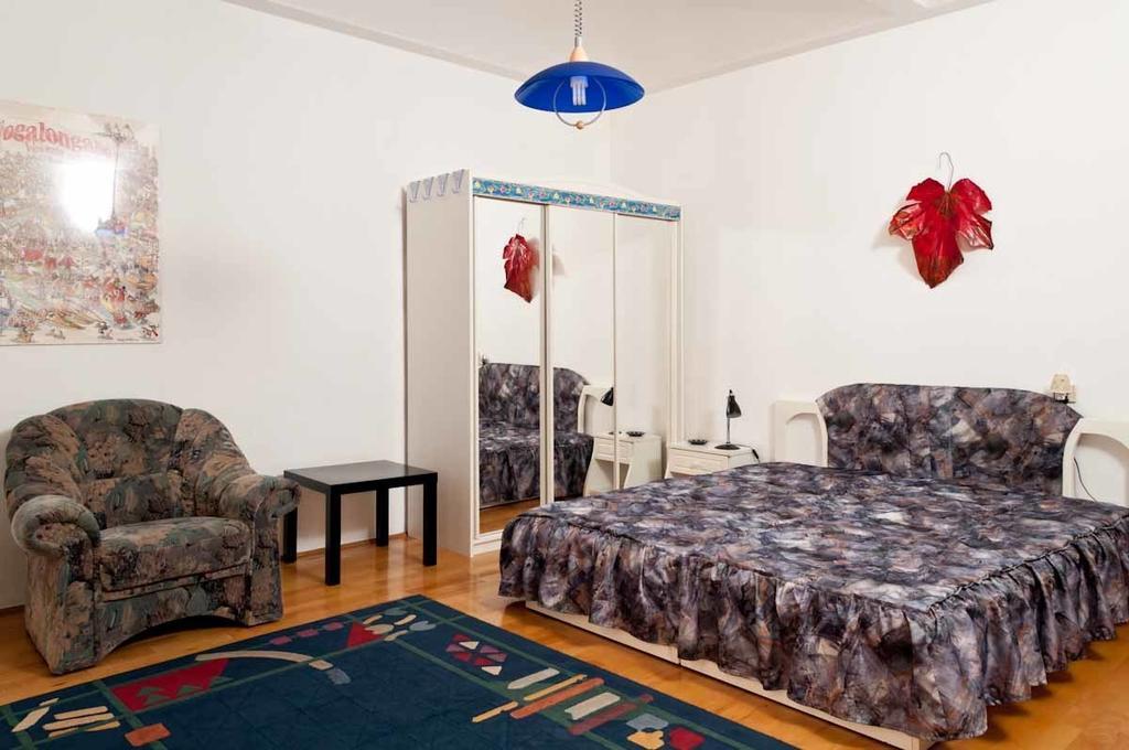 Cityheart Apartments Будапеща Стая снимка